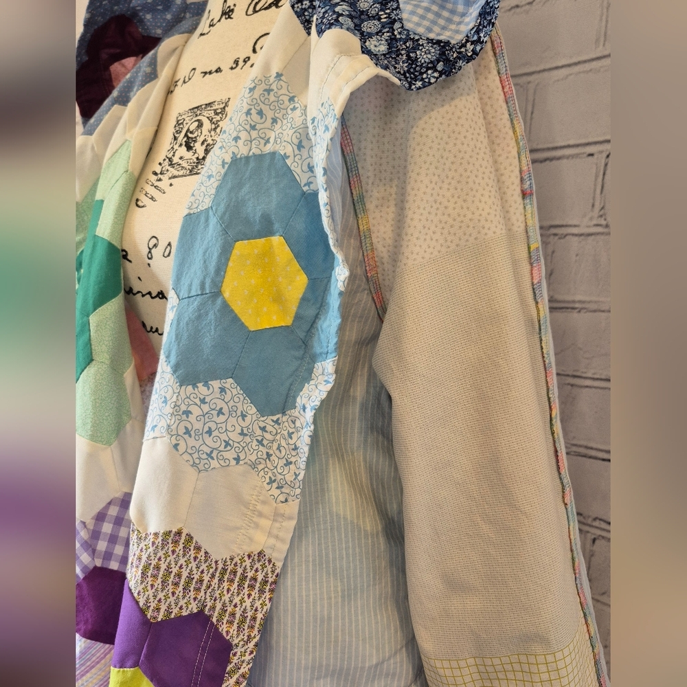 Quilted Patchwork Hooded Jacket - Multi Colored - Picture 5 of 6